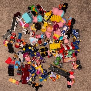 Peppa Pig Colorful Action Figures & Vehicles Set